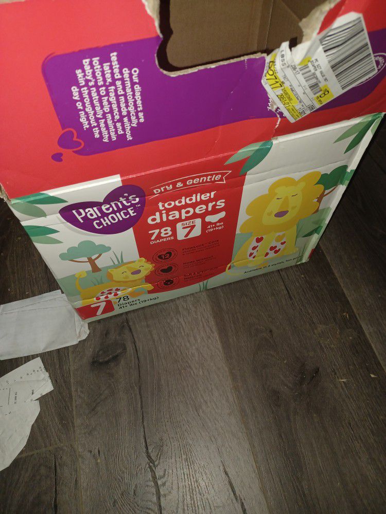 Parents Choice Size 7 Diapers 39 for Sale in Las Vegas, NV - OfferUp