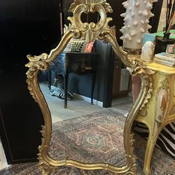 Vintage Wood Gilt Mirror