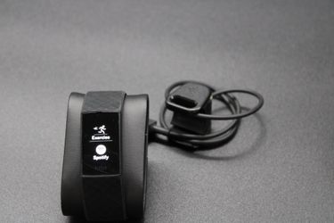 Fitbit Charge 4 Tracker - Open Box / Like New