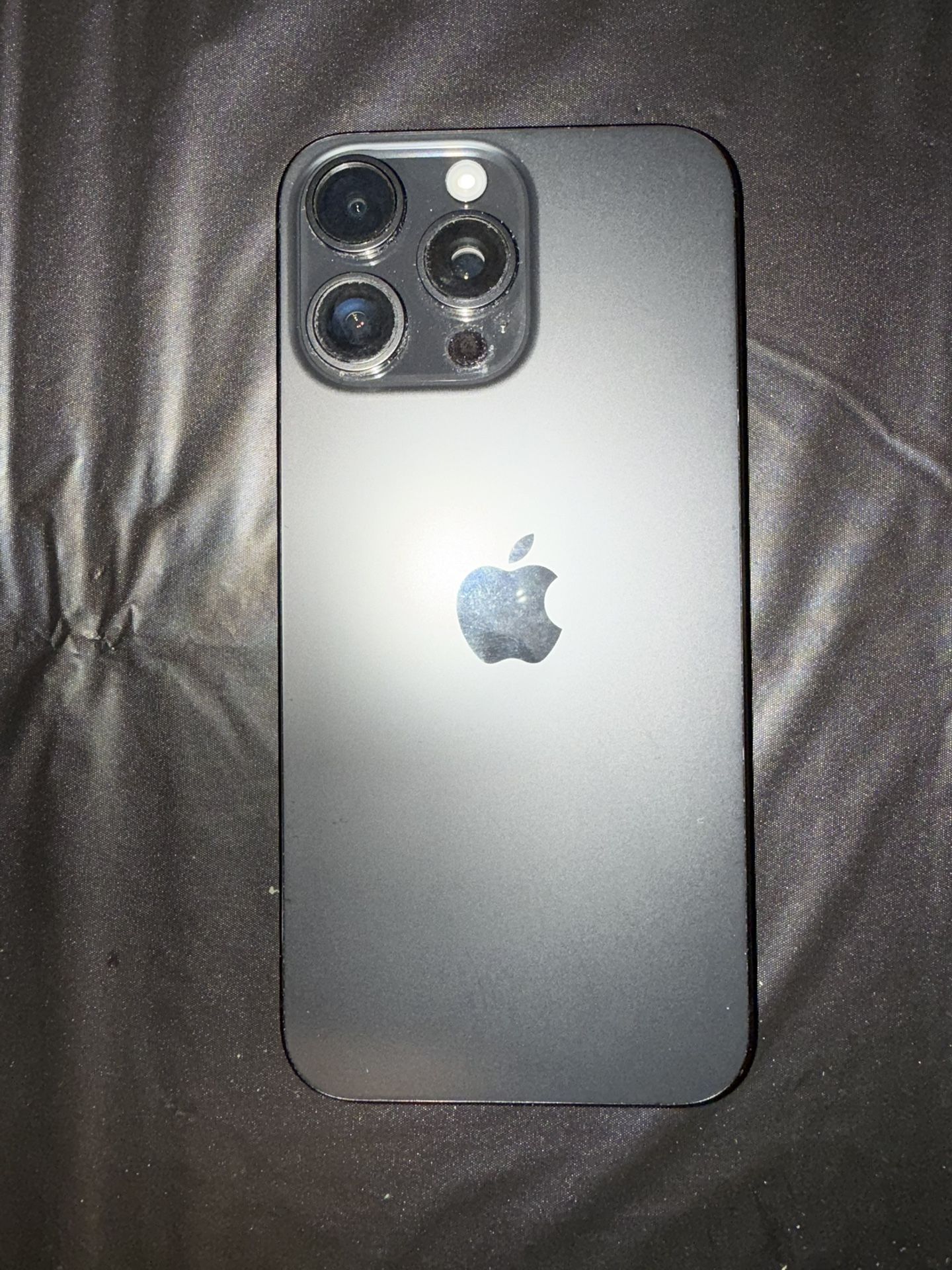 15 pro max phone and cases