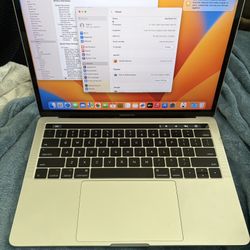 2017 Macbook Pro 13 Touchbar 3.1Ghz i5 16GB Memory 256GB storage Like New