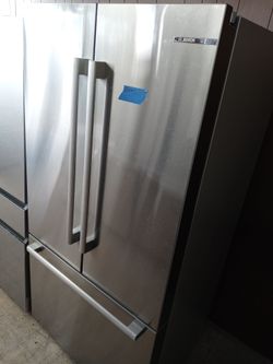 Bosch stainless steel french door refrigerator (no lights) - Free delivery