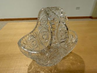 Beautiful Crystal Glass Fruit Bowl Basket with Handle Vintage Antique Cle