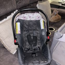 Graco stroller/Car seat Combo 