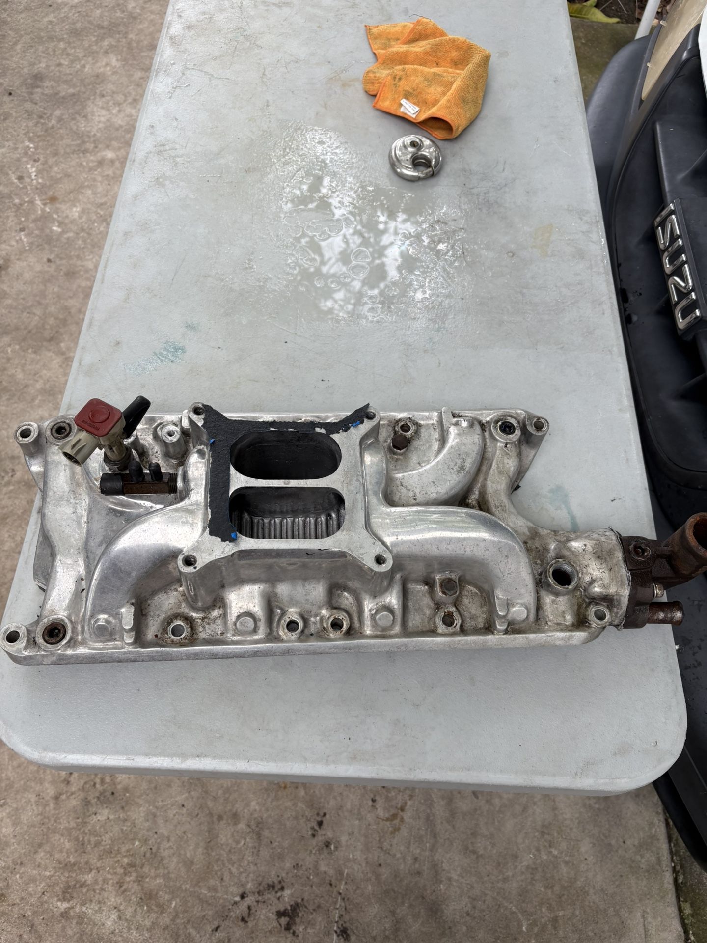Ford 302 Intake Manifold