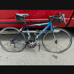 Trek 1500 Slr Alpha Aluminium Road Bike for Sale in Melrose Park