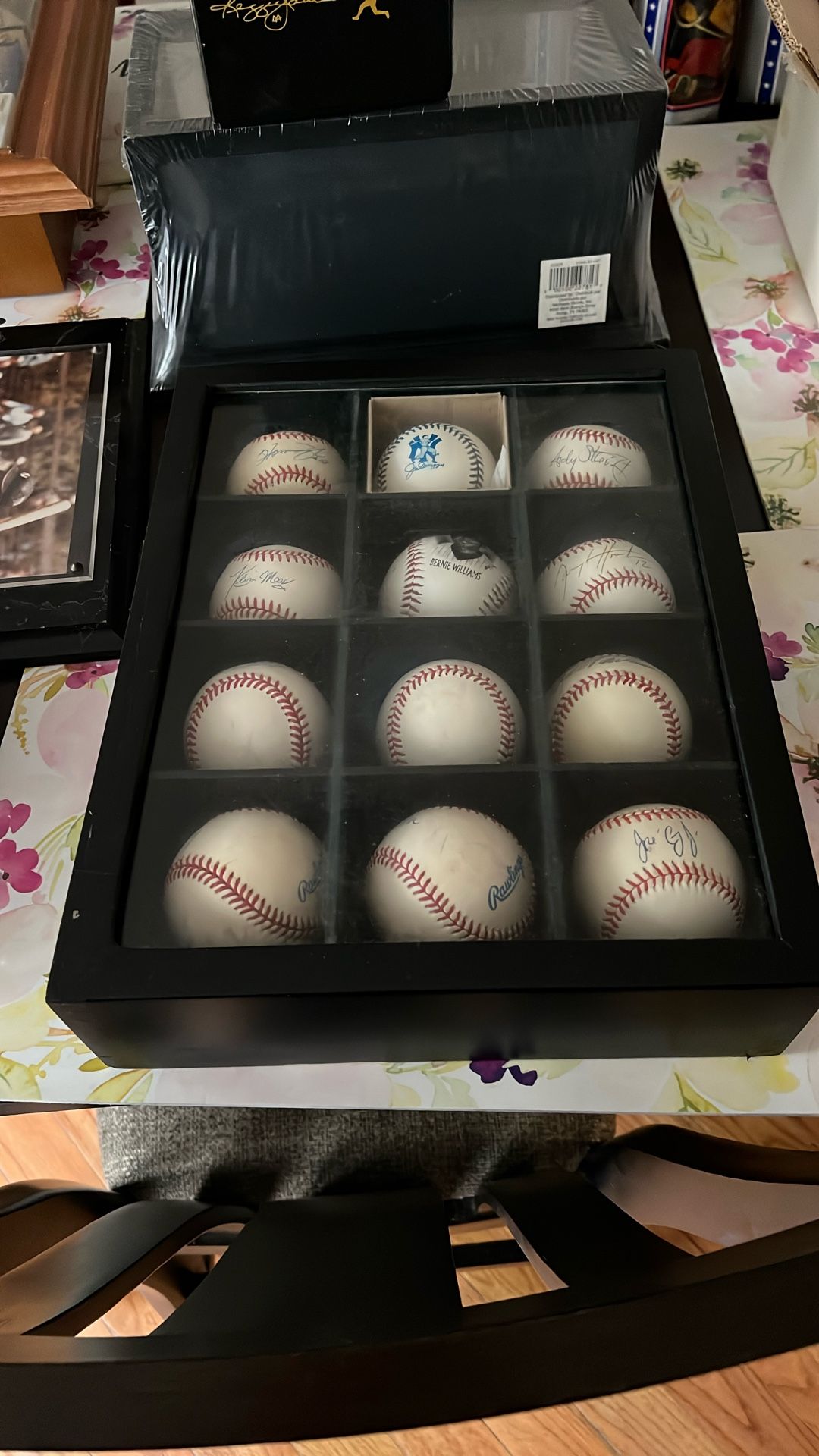 Autographed Baseballs With Case