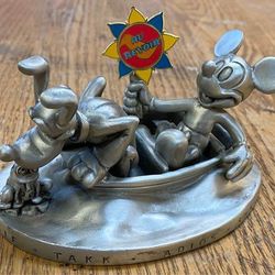 Disneyana Mickey & Pluto 2000 It's a Small World Limited Edition Pewter Figurine
