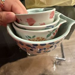 Measuring Cups