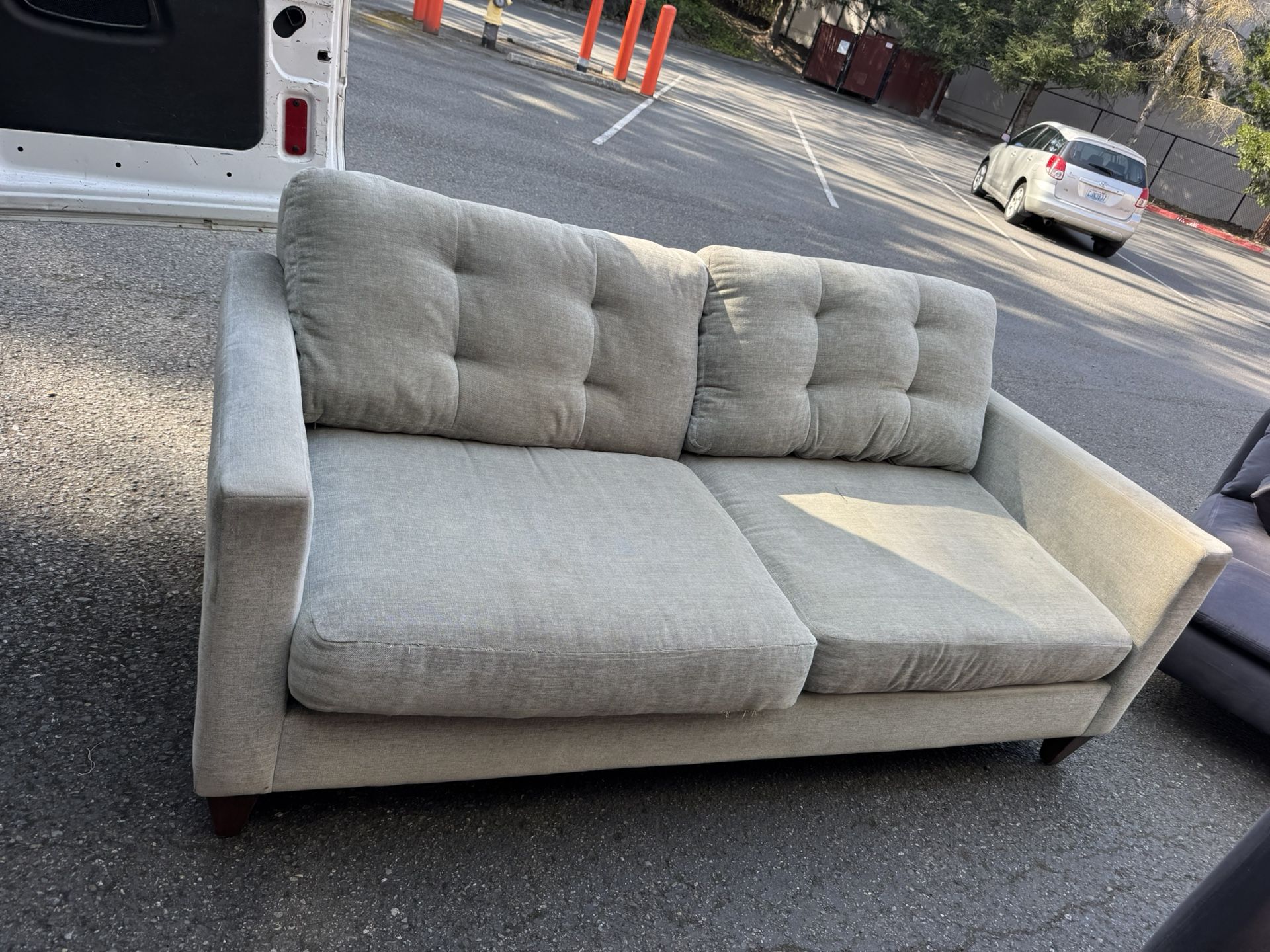 Free Couch Sofa