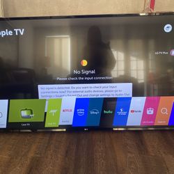 Pre-owned  LG 55LJ5500, a 55-inch Full HD Smart LED TV + original LG remote control