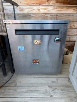 Under bar commercial refrigerator