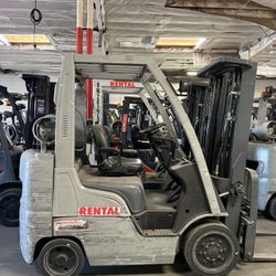 Nissan LPG Forklift 