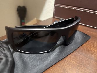 Oakley Crankshaft PolarizedSeminew No Scratches