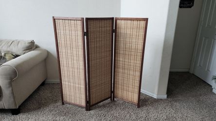 3 Panel Small Bamboo Portable Room Divider/Folding Privacy Screens/Wall Divider. Each Panel measures about: 15.5"W x 0.85"D x 47.5"H