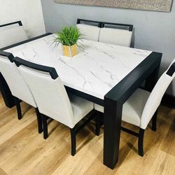 7 Pcs Dining Table