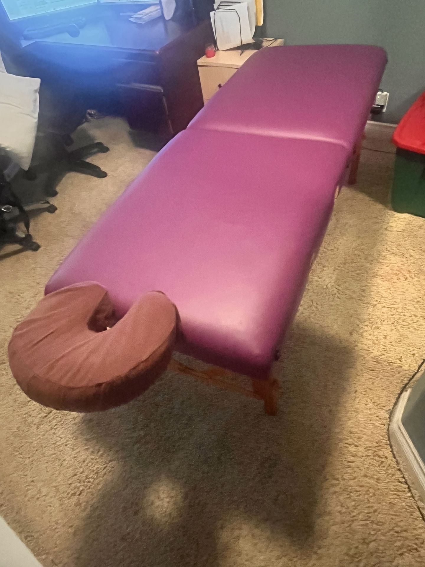 Portable Massage Table – Stronglite, Adjustable, Great Condition