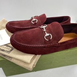 GUCCI Men’s Driver Horsebit Moccasin Suede Red 765859 Size 8 (US 9) New in Box