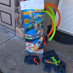 Hot Wheels Colossal Crash Track Set