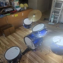 SHOES FREE Drums R Gone