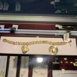 14k Gold Charm Bracelet 