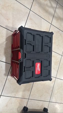 Milwaukee black out storage box