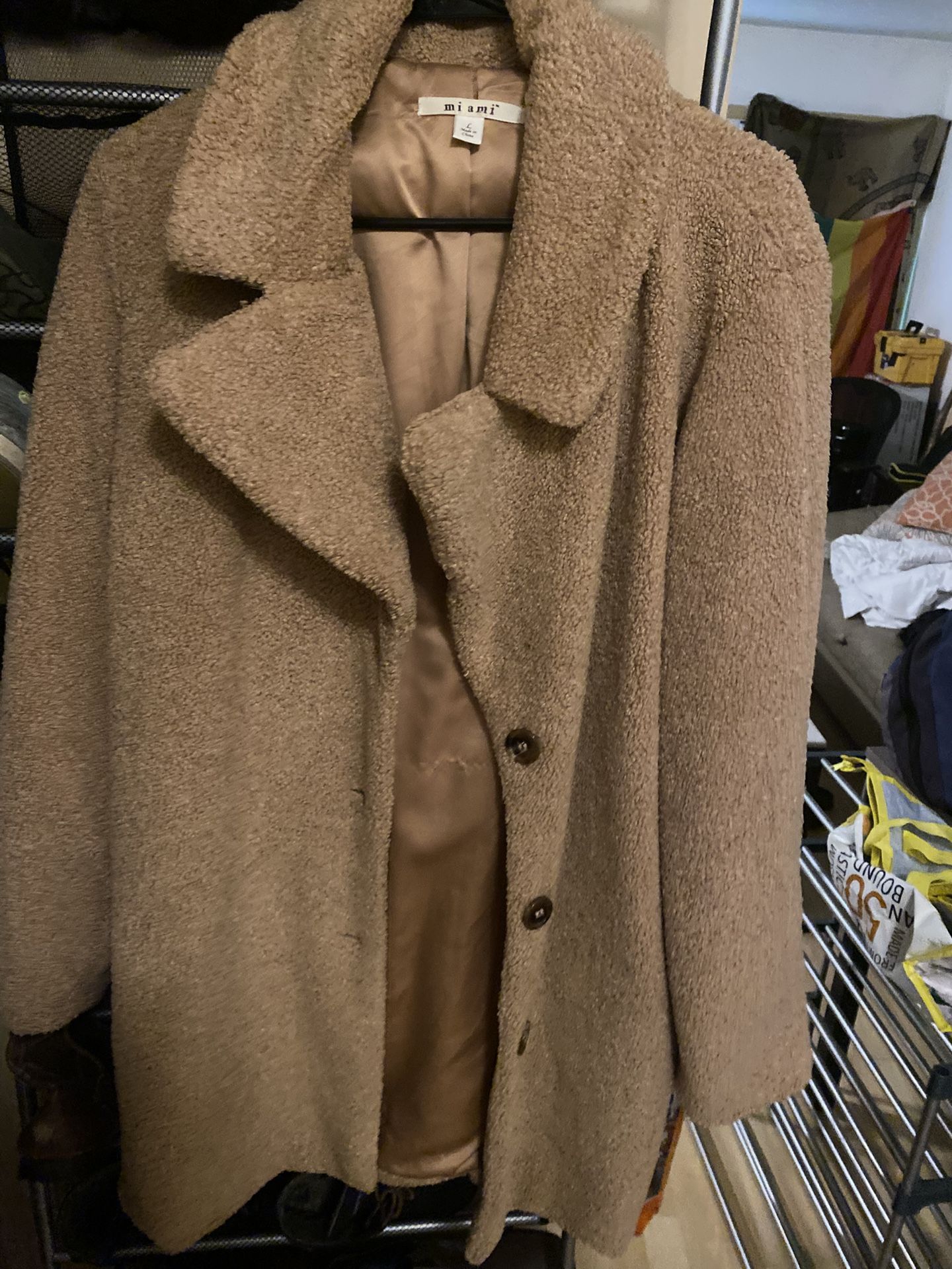 Women’s Coat L