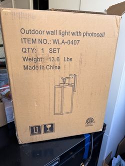 Outdoor wall lights with photocell