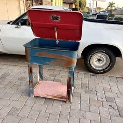 Industrial Metal Cooler Cabinet / Ice Chest Project – $65