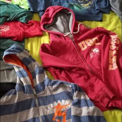 In Exallant Clean Condition Boys Clothes Sizes 9,10,11,12 Years Old Lots Of Hoodies, Pants, Shirts And  More Everything For $30