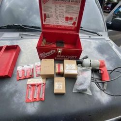 Milwaukee Screw Kit