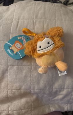 Squishmallows “Shasta” Big Foot Keychain