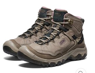 KEEN Targhee IV Waterproof Mid Hiking Shoe (Women)