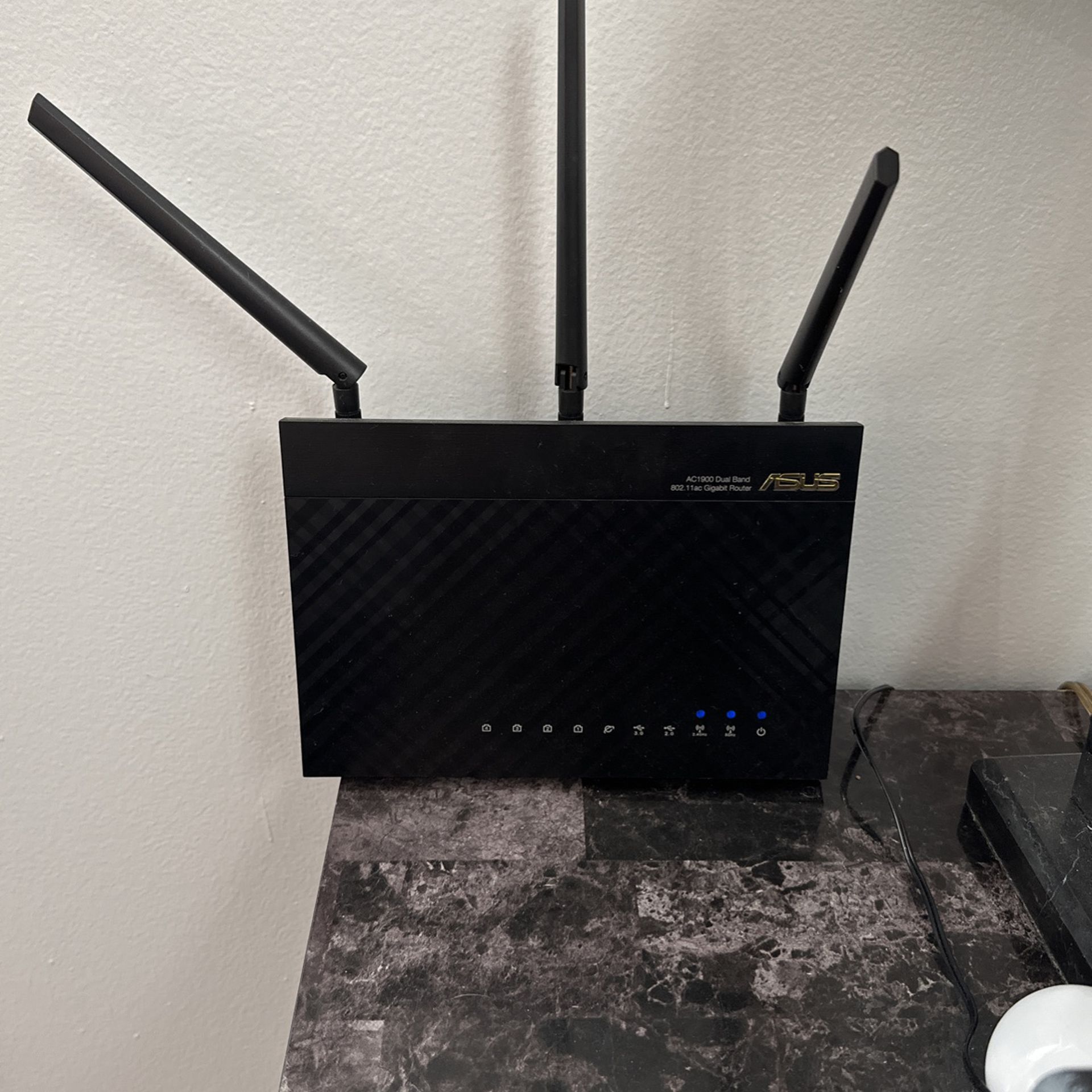 ASUS AC1900 Router ( 4 Of Them)