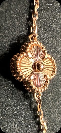18k. VCA bracelet. Single Arpel 
