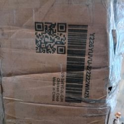 CHICKEN COOP Brand NEW