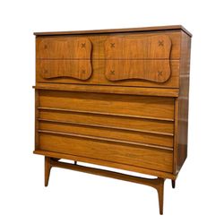 Vintage Bassett Monterey Mid-Century Modern Walnut 5 Drawer Dresser with Rosewood ‘X’ Inlays by Leo Jiranek Circa 1963