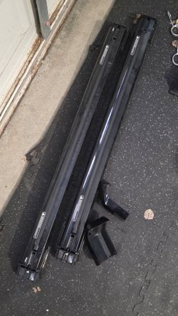 Oem roof crossbars (from 2026 4runner)