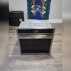 Frigidaire Stainless Steel Dishwasher - Like New – Green Level, NC