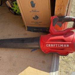Craftsman leaf blower. Small Battery And Charger Included. 