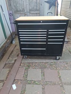 Craftsman tool box