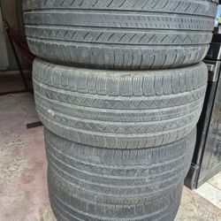 Set Of BMW Wheels And Tires 