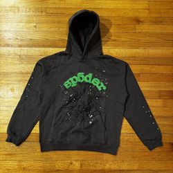 Spider Hoodie Large