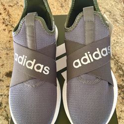 Adidas Womens/Girls Puremotion- Adapt Running Shoes Size 5.5 (NEW)