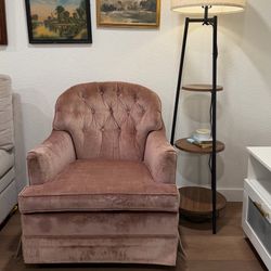 Blush Pink Velvet Tufted Accent Chair | Vintage Style