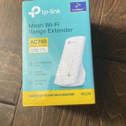 AC750 Wi-Fi Range Extender TP-Link RE220