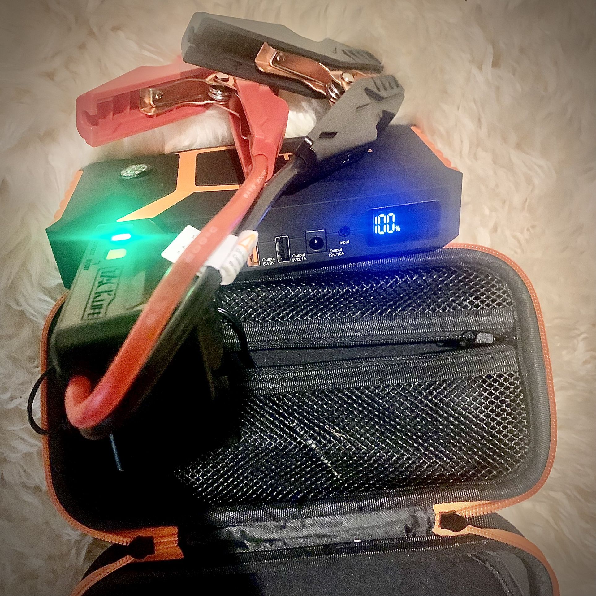 LED Vehicle LITHium Hyd 22,000mAh Battery Jump Starter Core Storage Power Pack