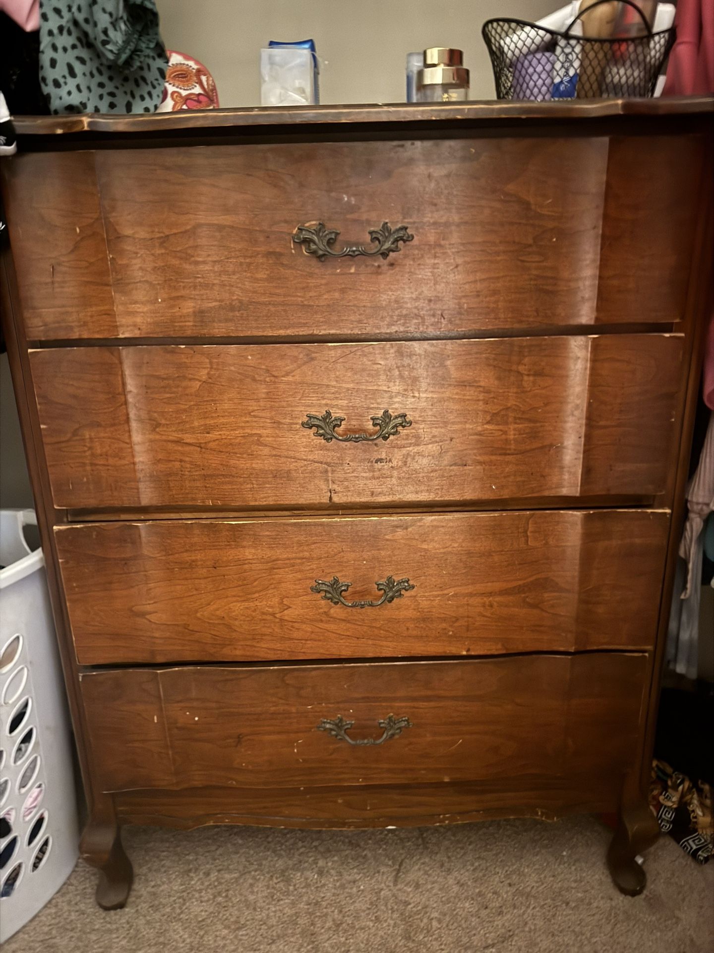 Free Dresser