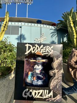2026 Dodgers Godzilla Minus Zero Bobblehead SGA 9/24/26 IN HAND Dodger Stadium