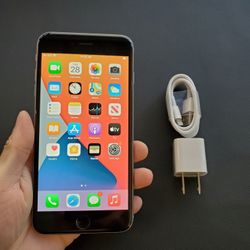 iPhone 6s Plus - UNLOCKED - Like New 